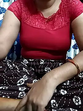 Snapshot of Dimpletelugu chatting on August 3, 4:22 am Dimpletelugu online show from August 3, 4:22 am