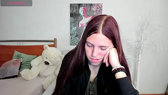 MaryRapunzel online show from April 22, 1:01 pm