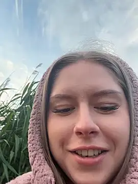 Snapshot of anna_nan chatting on May 30, 5:21 pm anna nan online show from May 30, 5:21 pm