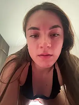Snapshot of _EmmaDavis_ chatting on July 1, 9:36 pm EmmaDavis online show from July 1, 9:36 pm