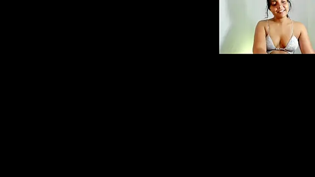 Snapshot of _eilish_ chatting on June 11, 12:32 am eilish online show from June 11, 12:32 am
