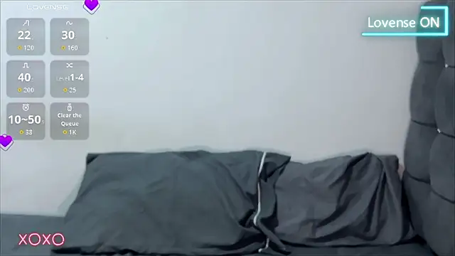Snapshot of sofiakitty_love chatting on June 25, 4:45 am sofiakitty love online show from June 25, 4:45 am