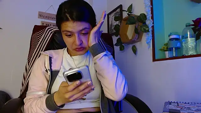 Snapshot of Jennal-Guerrero chatting on May 27, 3:47 am Jennal-Guerrero online show from May 27, 3:47 am