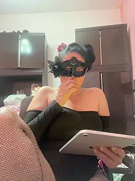 Snapshot of gattitta29 chatting on June 29, 6:08 pm gattitta29 online show from June 29, 6:08 pm