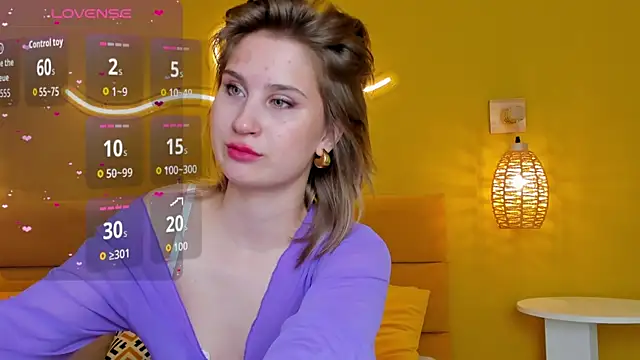 Snapshot of Lilianadaniels chatting on May 14, 1:45 am Lilianadaniels online show from May 14, 1:45 am