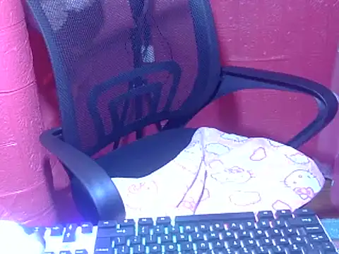 Snapshot of AsianHot_Pussy chatting on June 8, 1:28 am AsianHot Pussy online show from June 8, 1:28 am