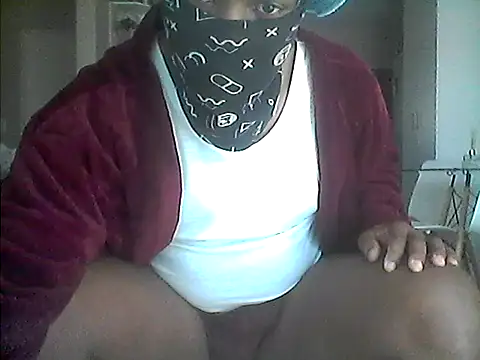 LunjeSA online show from May 27, 9:28 am