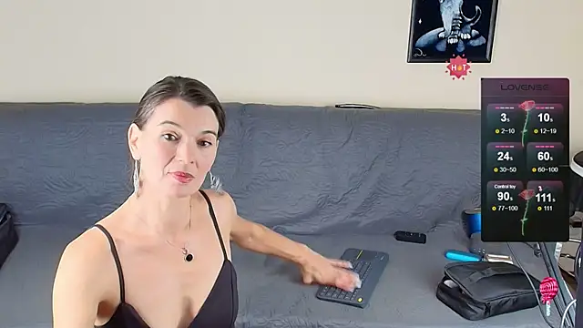 Snapshot of Mayafun chatting on June 23, 11:14 pm Mayafun online show from June 23, 11:14 pm