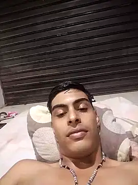 hot latinox online show from April 28, 4:39 am
