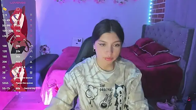Snapshot of isabella_monntolvo chatting on April 27, 12:41 am isabella monntolvo online show from April 27, 12:41 am