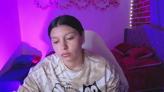 Snapshot of isabella_monntolvo chatting on May 26, 7:21 pm isabella monntolvo online show from May 26, 7:21 pm