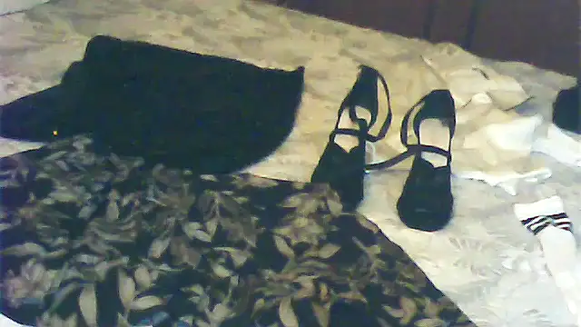 Snapshot of Cuginetti chatting on May 4, 7:21 pm Cuginetti online show from May 4, 7:21 pm