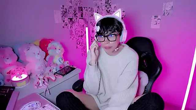 Sakura Kitty  online show from June 22, 6:32 am