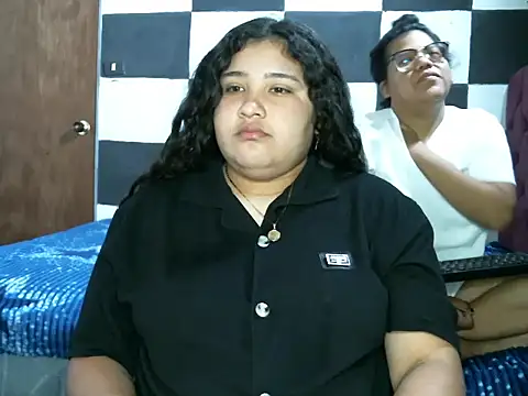 Valery-Khloe online show from July 25, 1:58 am