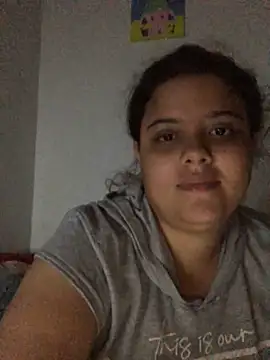 Snapshot of EliVanegas chatting on May 6, 10:04 pm EliVanegas online show from May 6, 10:04 pm