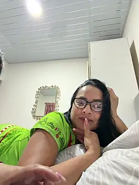 rosesaenz online show from April 22, 2:58 am