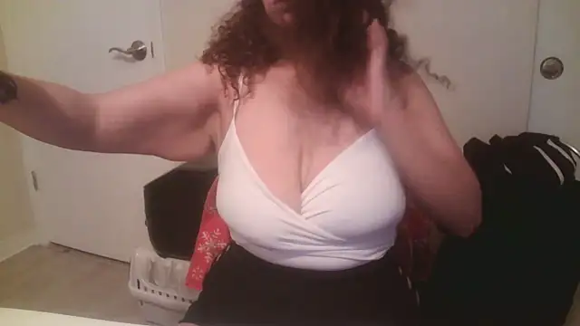 sugarbaby1818 online show from May 8, 1:22 am