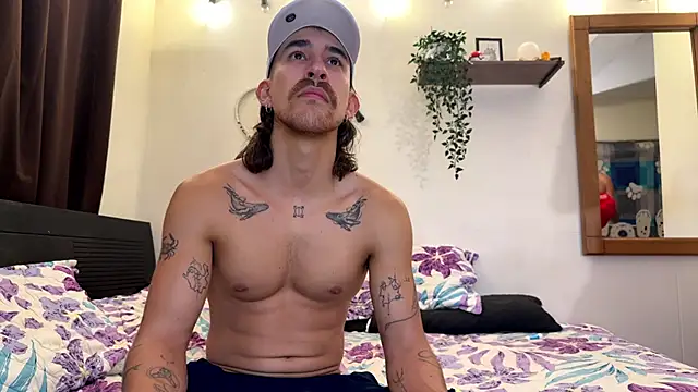 Aaron wheel online show from May 3, 3:01 am
