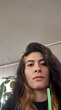 Snapshot of AshleyyHall chatting on June 13, 1:58 am AshleyyHall online show from June 13, 1:58 am
