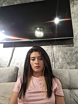 Snapshot of AshleyyHall chatting on June 14, 3:52 am AshleyyHall online show from June 14, 3:52 am