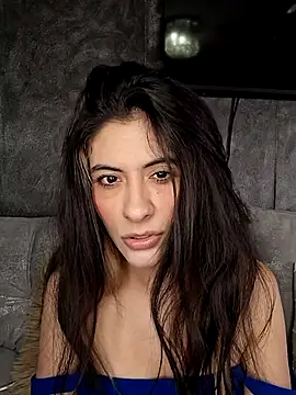 Snapshot of AshleyyHall chatting on July 14, 5:12 am AshleyyHall online show from July 14, 5:12 am