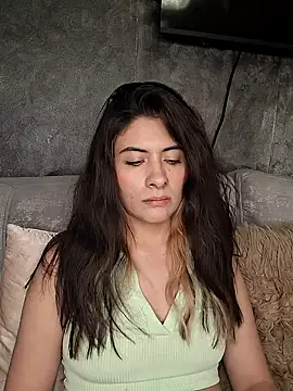 Snapshot of AshleyyHall chatting on July 17, 11:53 pm AshleyyHall online show from July 17, 11:53 pm