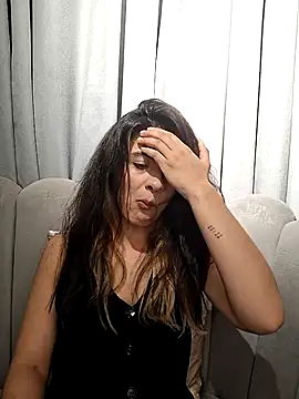 Snapshot of AshleyyHall chatting on July 19, 2:37 am AshleyyHall online show from July 19, 2:37 am
