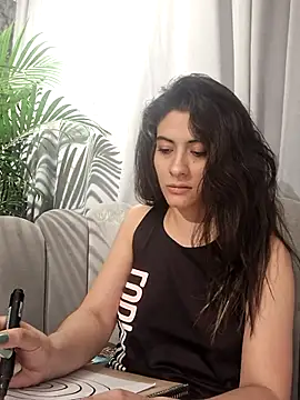 Snapshot of AshleyyHall chatting on July 31, 6:02 am AshleyyHall online show from July 31, 6:02 am