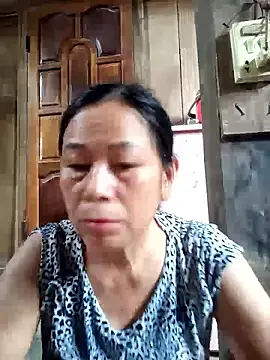 Snapshot of Ari-Na9 chatting on June 14, 12:08 am Ari-Na9 online show from June 14, 12:08 am