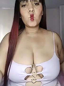 Snapshot of MiaKhaliFFa69 chatting on July 3, 2:01 pm MiaKhaliFFa69 online show from July 3, 2:01 pm