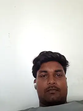Snapshot of Gujju_here chatting on June 21, 7:55 am Gujju here online show from June 21, 7:55 am