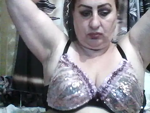 Snapshot of LoaqLovew chatting on July 16, 8:53 am LoaqLovew online show from July 16, 8:53 am