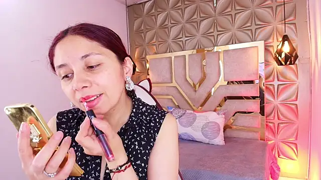 Snapshot of stephaniesun_ chatting on June 13, 12:25 pm stephaniesun online show from June 13, 12:25 pm