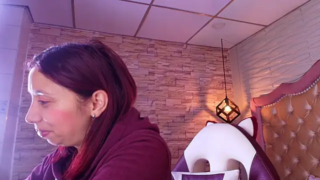 Snapshot of stephaniesun_ chatting on July 2, 12:44 pm stephaniesun online show from July 2, 12:44 pm