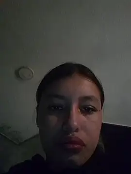 Snapshot of AMY_AND_ANDY chatting on June 9, 3:18 am AMY AND ANDY online show from June 9, 3:18 am