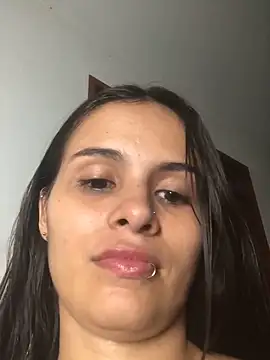 iris098765 online show from April 29, 7:31 pm