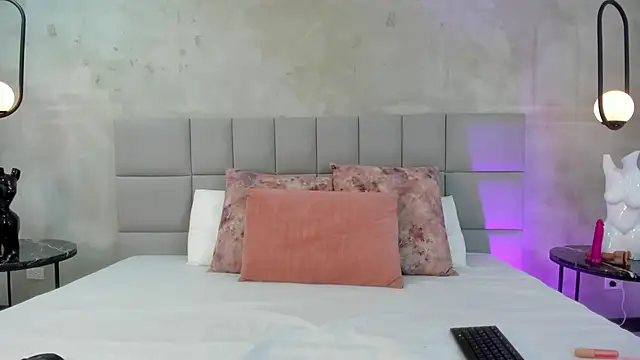 Stefanny lopez19x online show from May 1, 1:59 pm