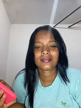 Snapshot of Stefany_03_ chatting on May 13, 11:22 pm Stefany 03 online show from May 13, 11:22 pm