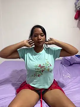 Snapshot of Stefany_03_ chatting on May 22, 9:53 pm Stefany 03 online show from May 22, 9:53 pm