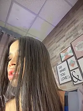 EmmaExoticaXXX online show from June 8, 9:37 pm