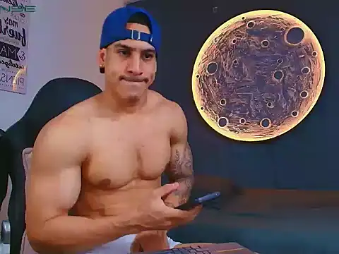 DURAN DHIKOL1 online show from April 23, 11:40 pm