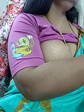 Snapshot of Nayana_456 chatting on July 6, 3:25 pm Nayana 456 online show from July 6, 3:25 pm