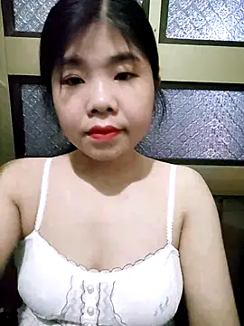 Snapshot of Ayti01 chatting on June 12, 5:50 am Ayti01 online show from June 12, 5:50 am