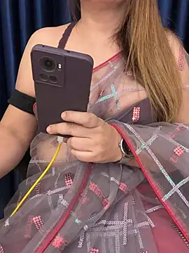 Naughty-Shreenn online show from April 30, 11:09 pm