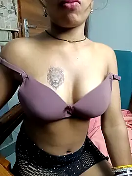 SexyKavya 69 online show from April 24, 3:36 pm