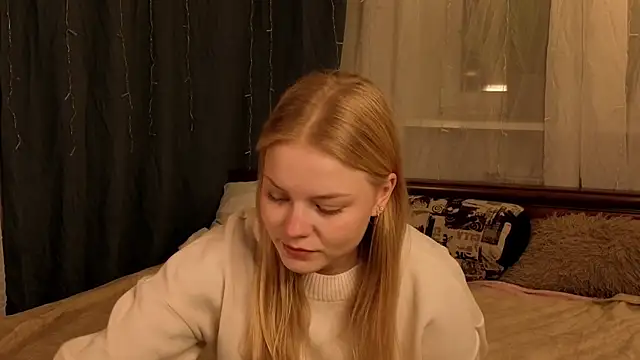 Snapshot of LavonaMadlem chatting on May 30, 9:01 pm LavonaMadlem online show from May 30, 9:01 pm