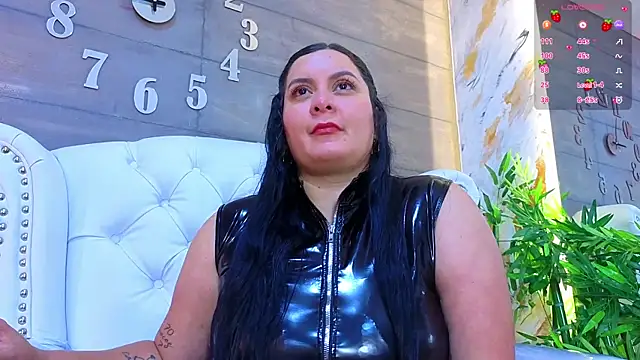 Snapshot of RachelCarlton chatting on May 27, 1:41 pm RachelCarlton online show from May 27, 1:41 pm