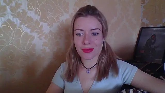 Snapshot of Softy_Aura_ chatting on June 29, 12:38 pm Softy Aura online show from June 29, 12:38 pm