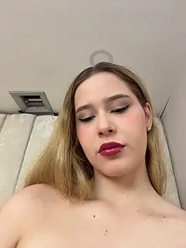 EmaVega online show from May 5, 11:51 am