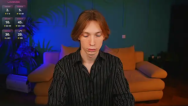 Snapshot of Daniel_Schmidt chatting on May 2, 5:12 am Daniel Schmidt online show from May 2, 5:12 am